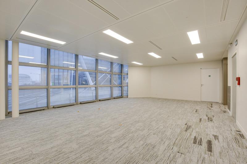 Bureau La Défense 4147m² Location bureau Puteaux Hauts-de-Seine OLBUR2001671 4